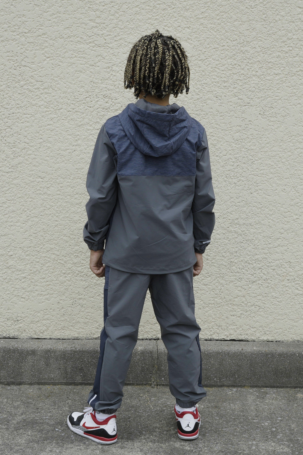 Aero Gris