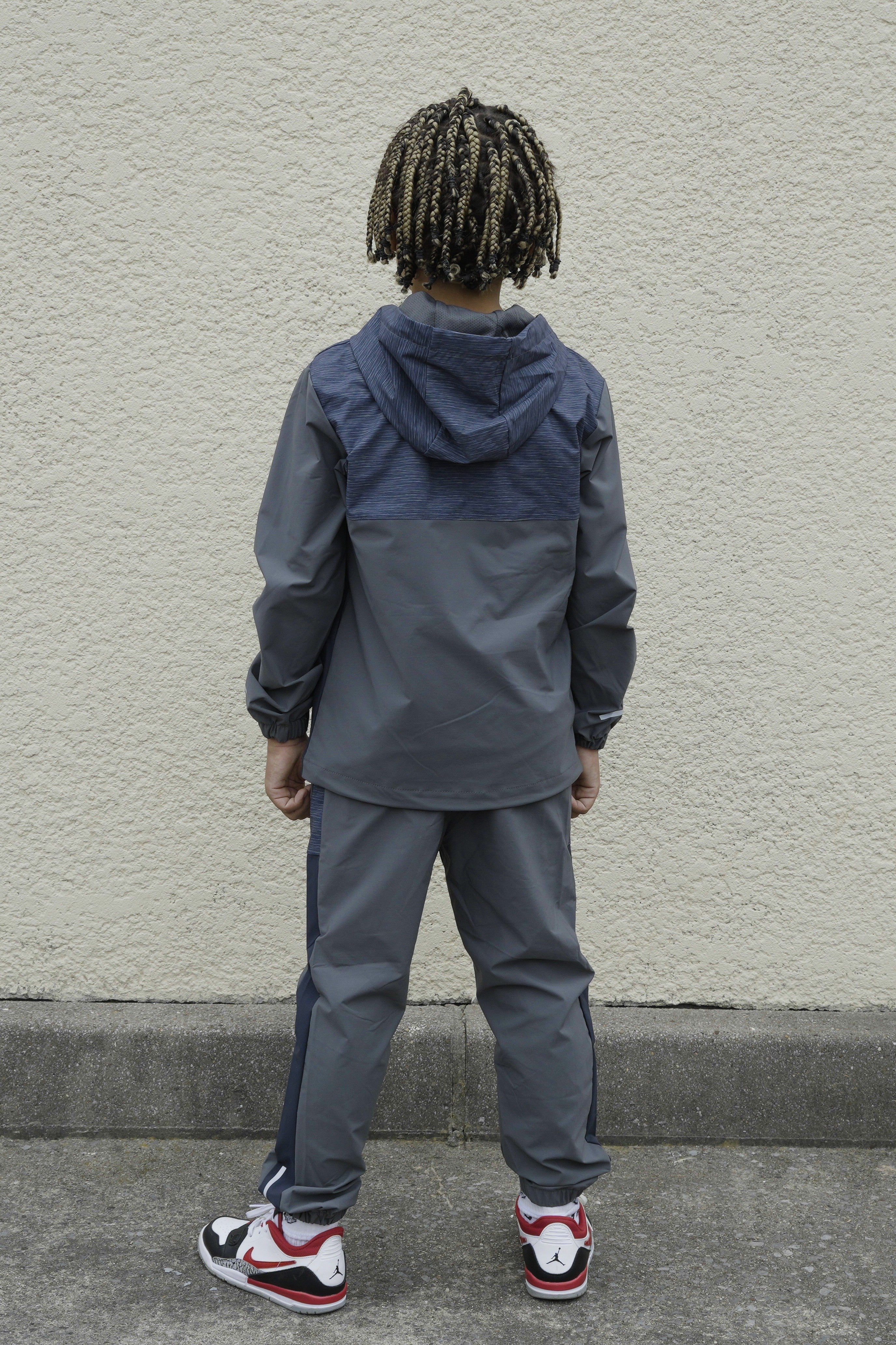 Aero Gris