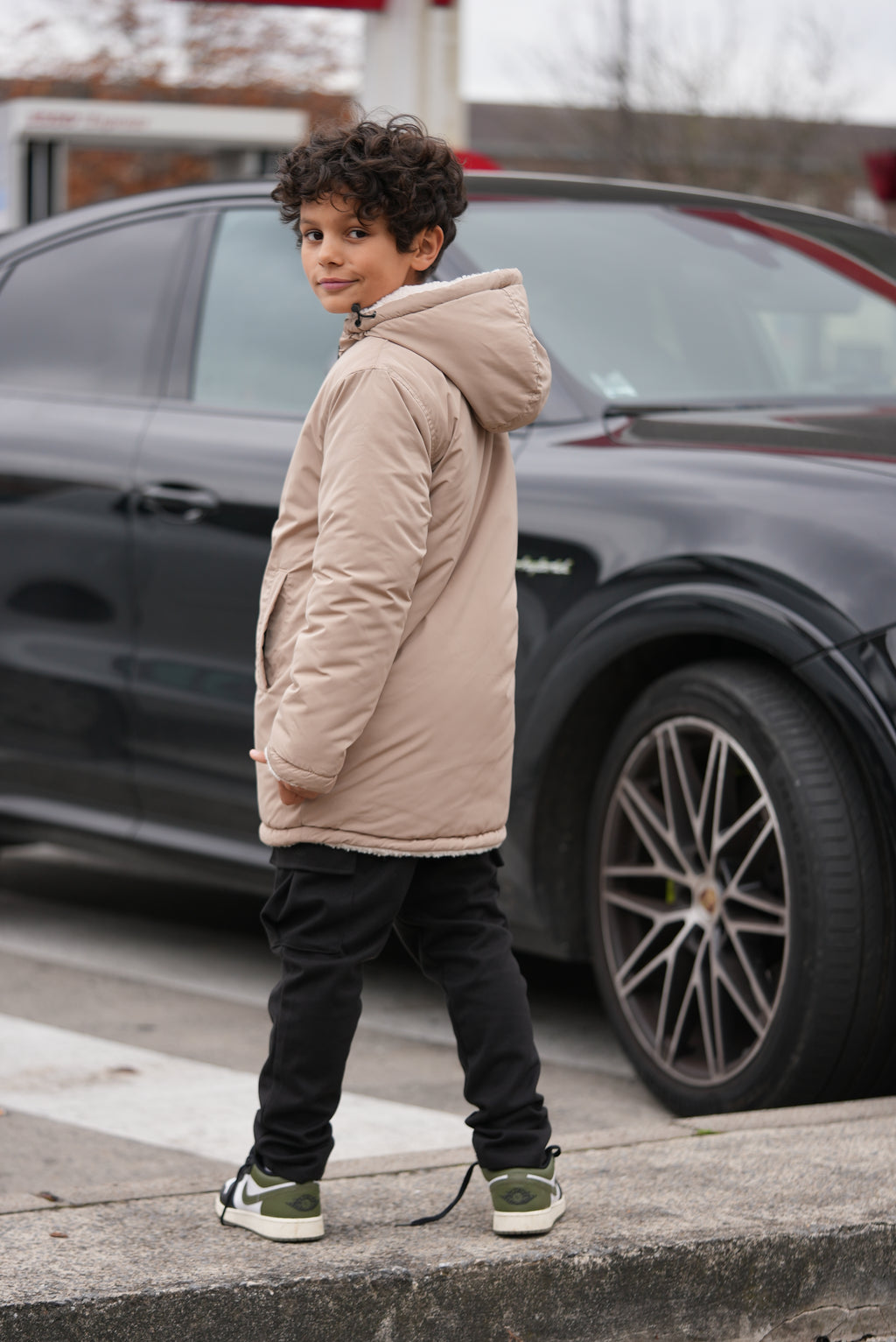Reverse Beige