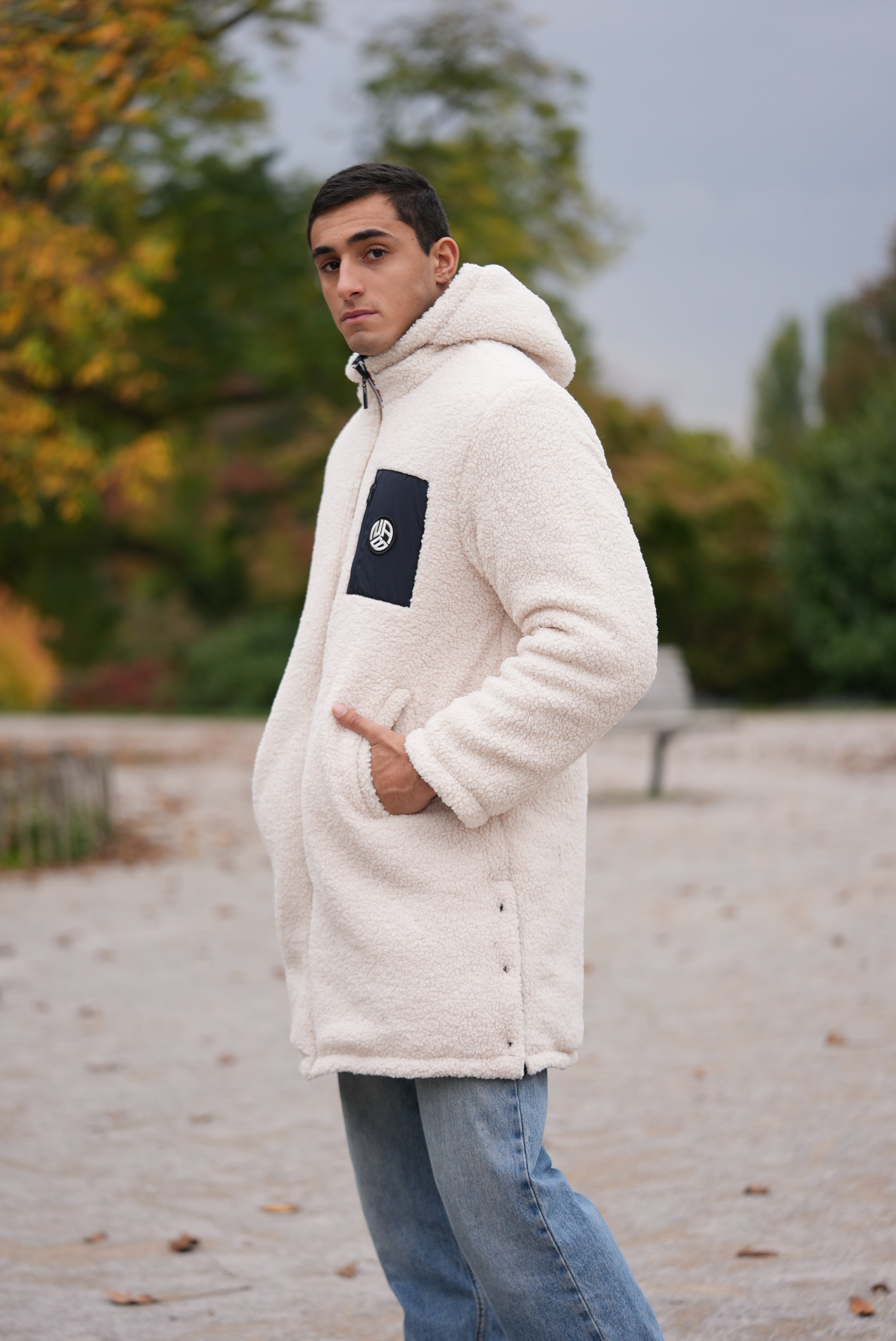 Reverse Beige