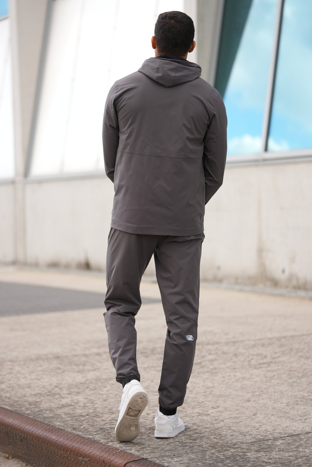 Performance Gris