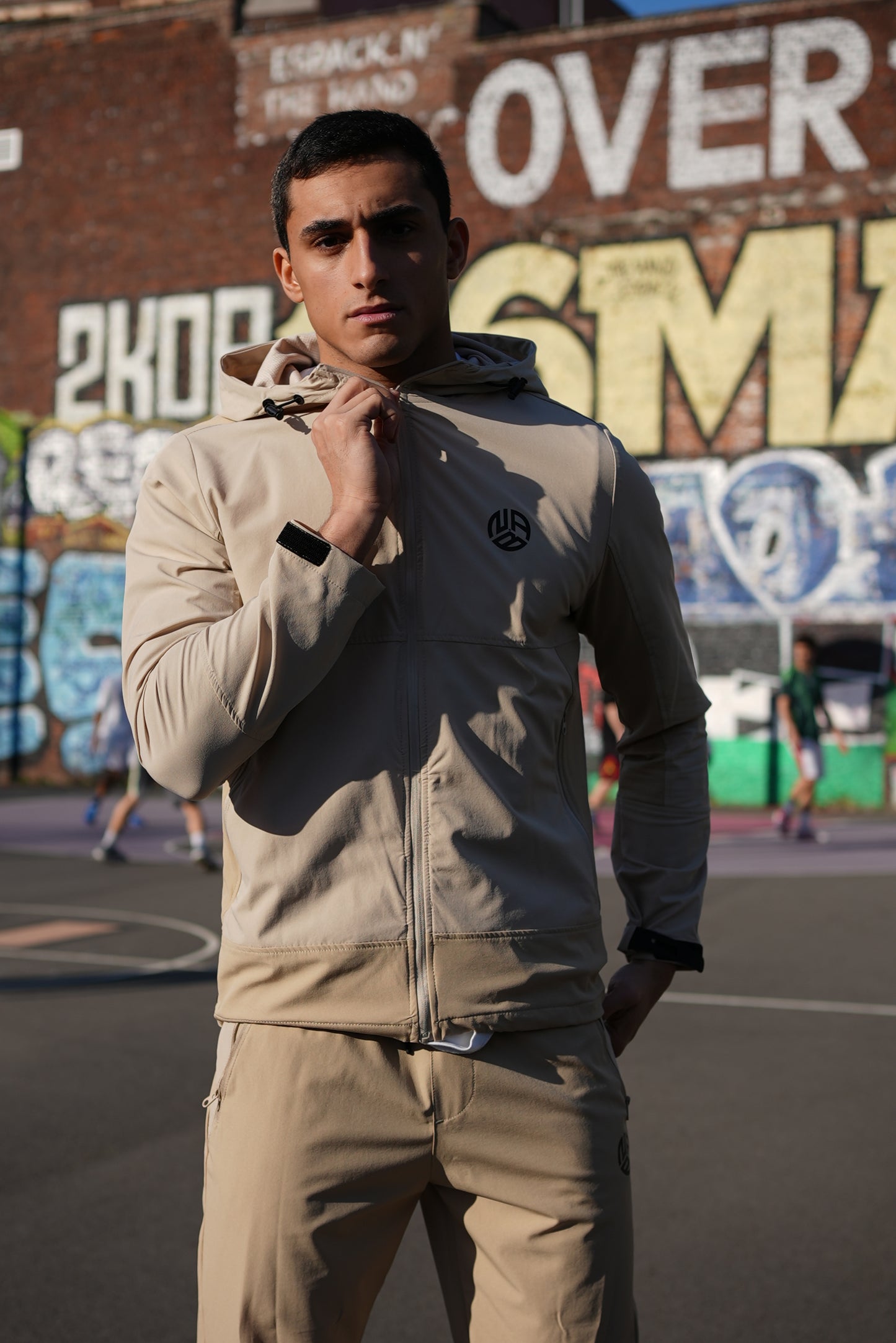 Nab Shield Beige
