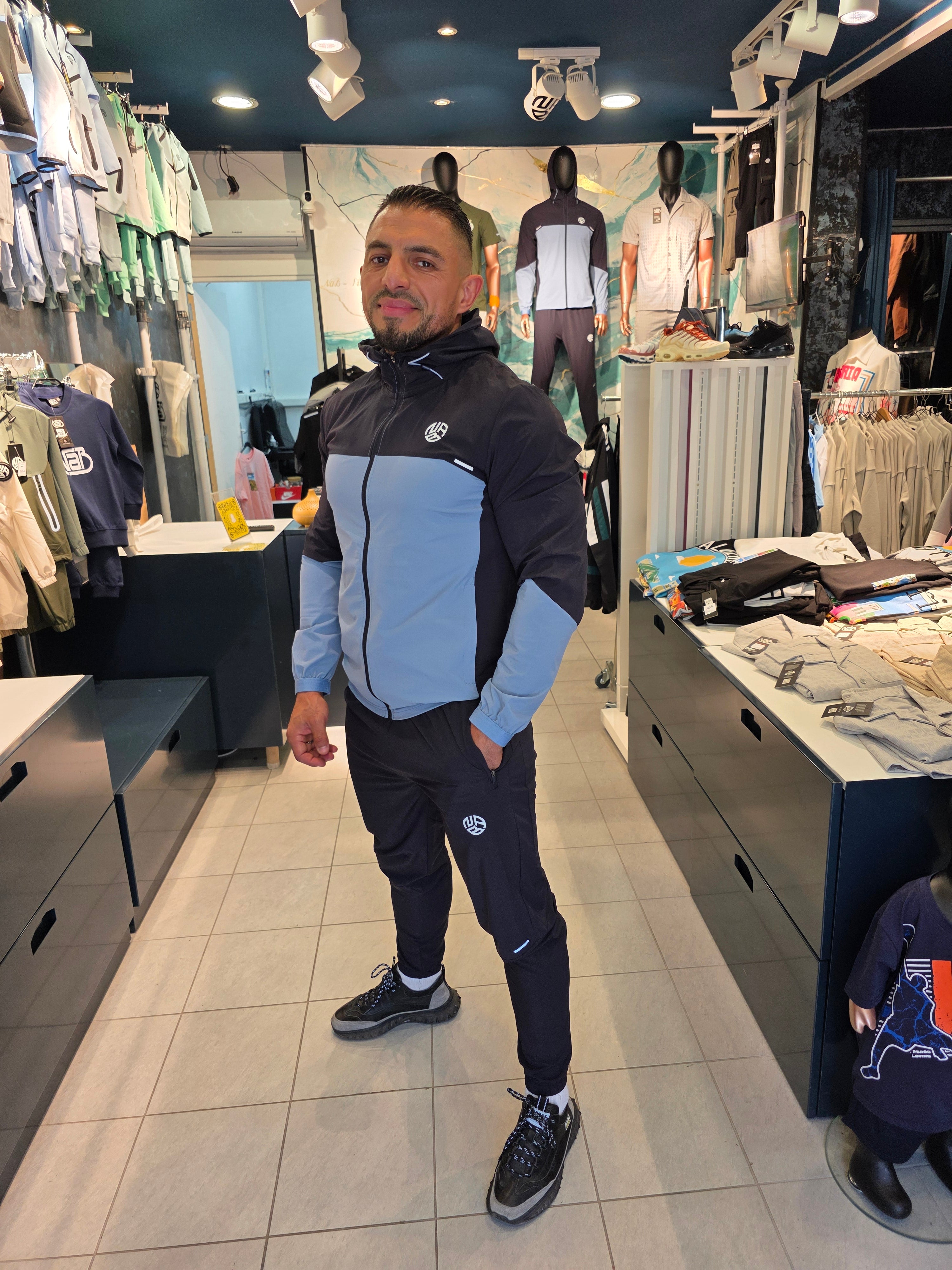 Aero Bleu