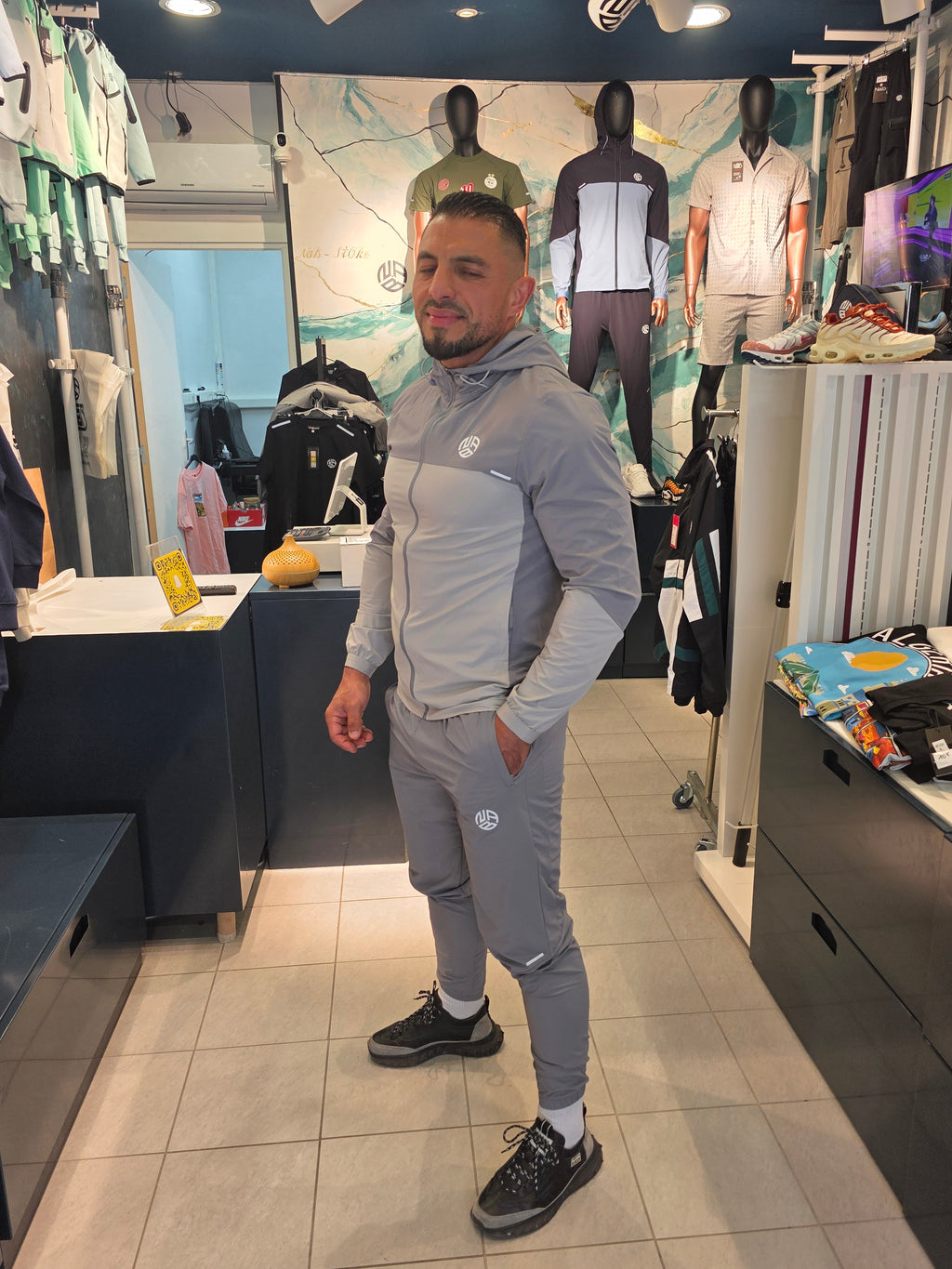 Aero Gris