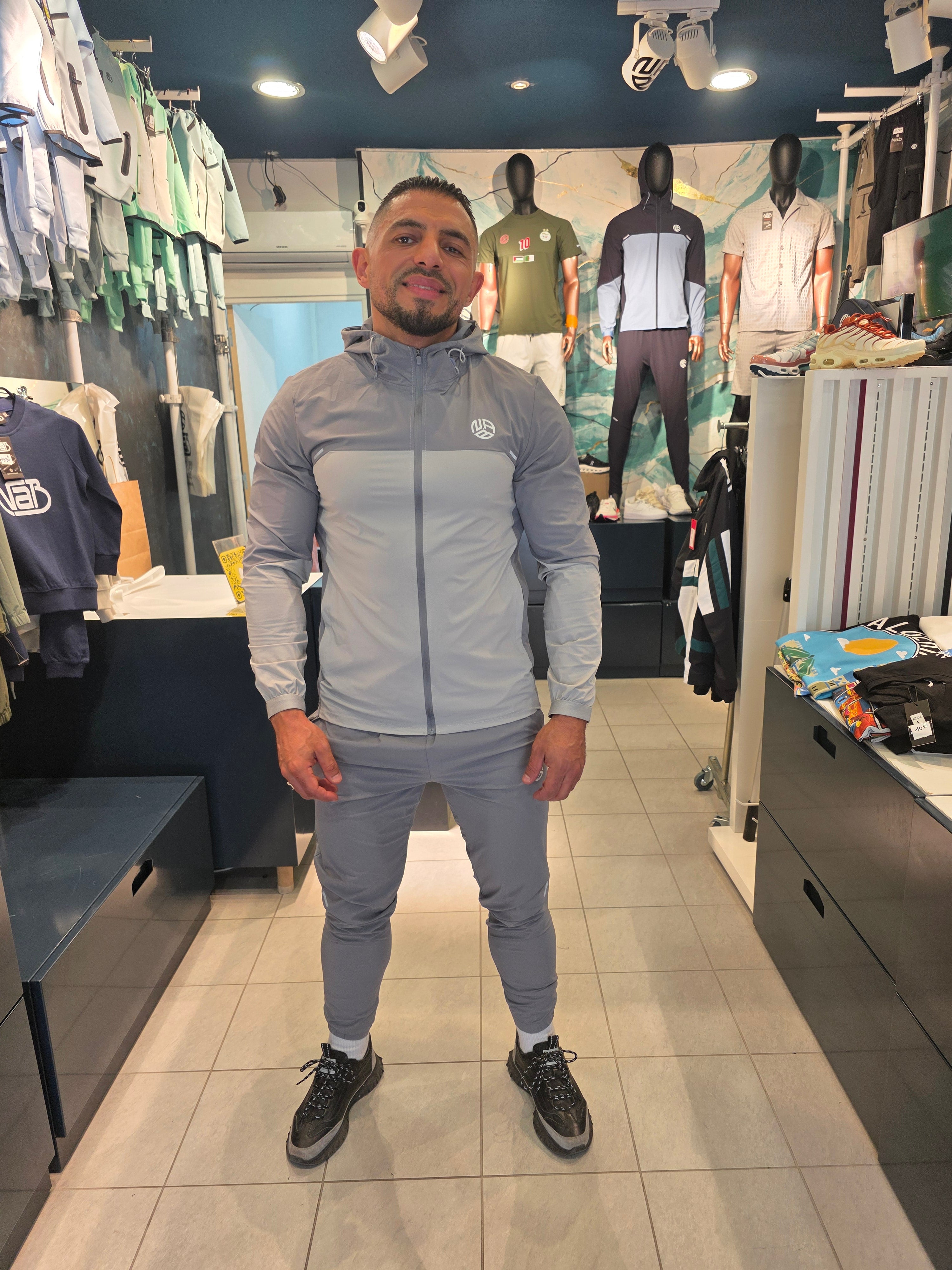 Aero Gris