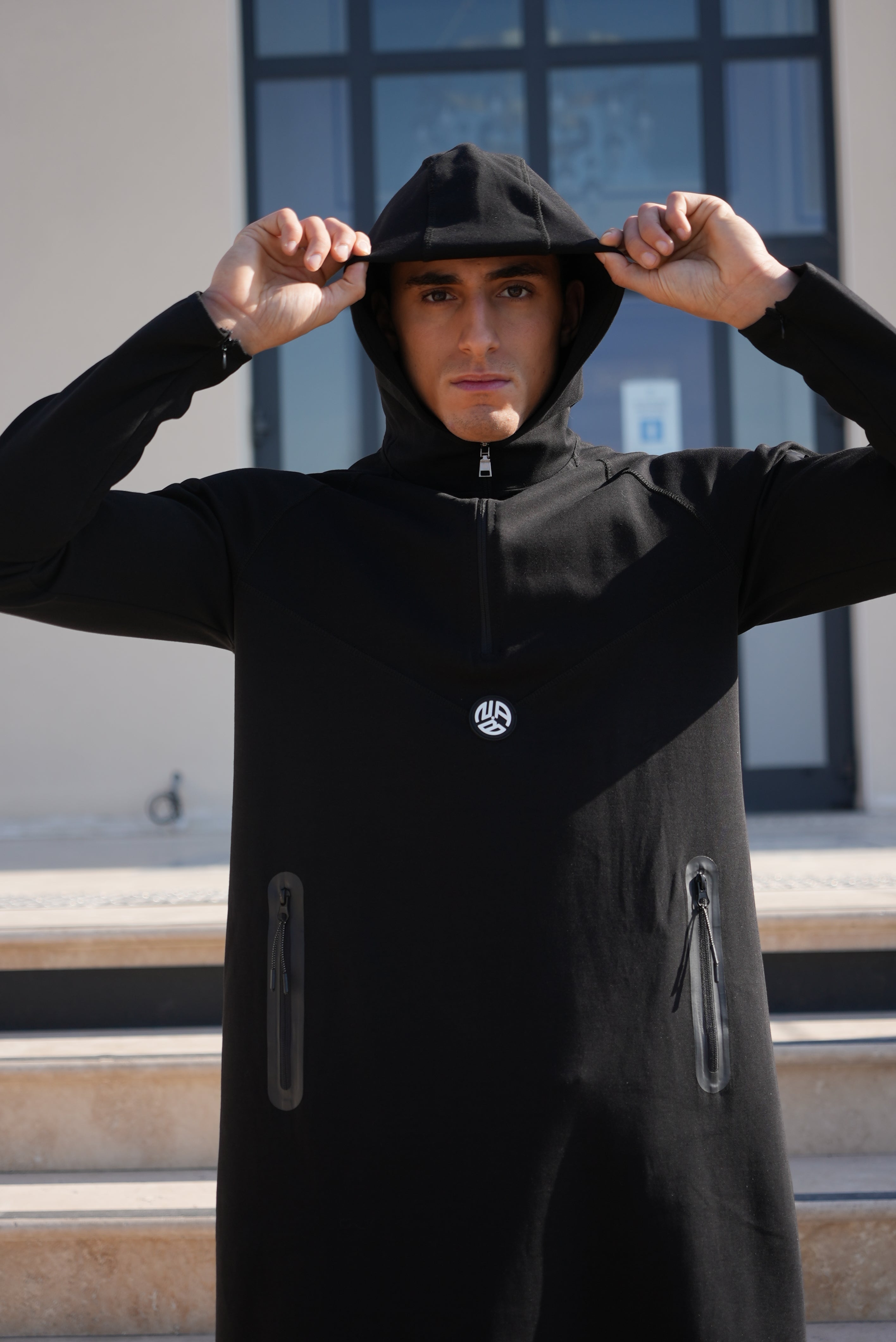 Qamis Noir